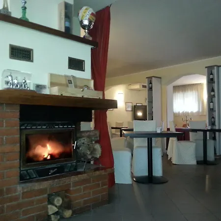 La Collina Hotell 3*